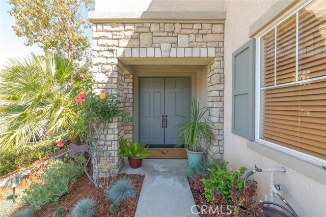 Detail Gallery Image 7 of 58 For 4515 Garden City, Corona,  CA 92883 - 5 Beds | 3 Baths