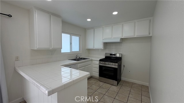 Detail Gallery Image 4 of 15 For 15923 La Forge #C,  Whittier,  CA 90603 - 2 Beds | 2 Baths