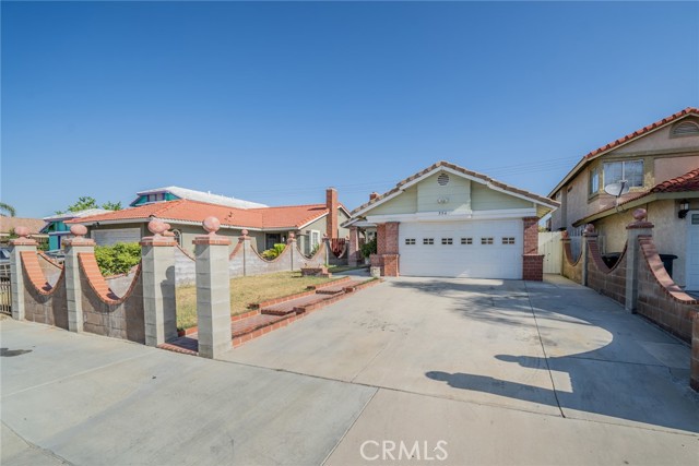 MLS# OC23135954