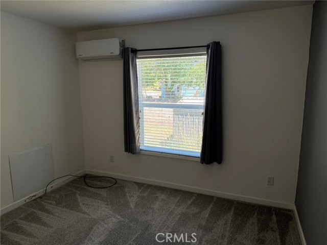 375 State 20 E Highway, Upper Lake CA: https://media.crmls.org/medias/b4720876-738a-47d5-8429-b3b9c00c2a16.jpg