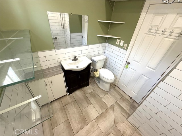 Detail Gallery Image 19 of 34 For 3008 W 30th St, Los Angeles,  CA 90018 - 2 Beds | 1 Baths