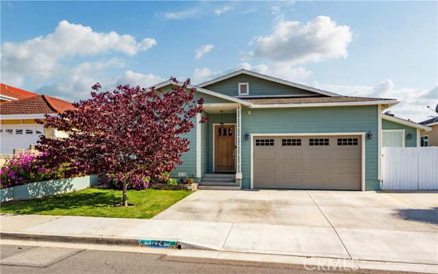 Detail Gallery Image 2 of 20 For 1224 243rd St, Harbor City,  CA 90710 - 3 Beds | 2/1 Baths