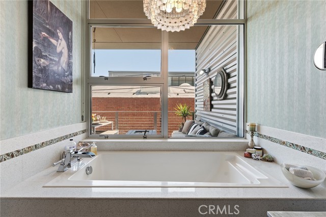 Detail Gallery Image 24 of 42 For 4080 Glencoe Ave #222,  Marina Del Rey,  CA 90292 - 2 Beds | 2 Baths