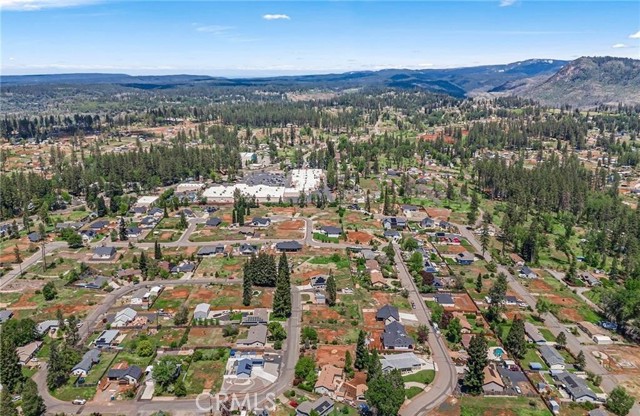 6286 Lancaster Drive, Paradise CA: https://media.crmls.org/medias/b4732021-1098-4fb7-bfc9-57b4671f42e0.jpg