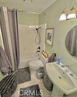 1032 S Sundance Drive, Anaheim, California 92808, 2 Bedrooms Bedrooms, ,2 BathroomsBathrooms,Residential Lease,For Rent,1032 S Sundance Drive,CRIG25156511