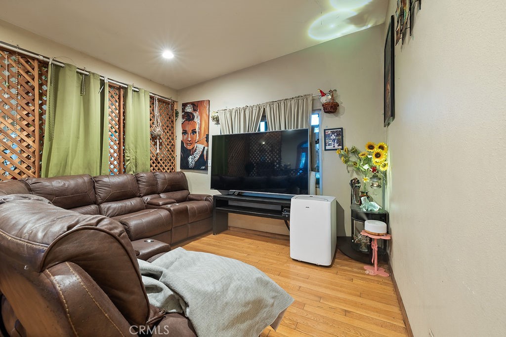 MLS #SR25255450 image #8