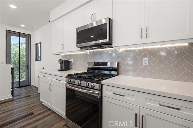 Detail Gallery Image 9 of 28 For 11063 Wander, Rancho Cucamonga,  CA 91730 - 2 Beds | 2 Baths