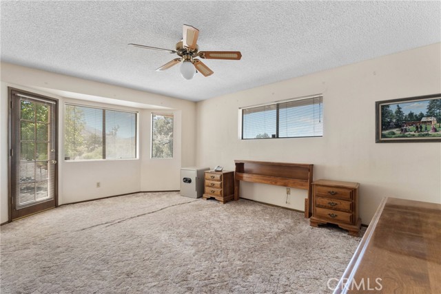 Detail Gallery Image 15 of 39 For 7370 Scrub Oak Dr, Wrightwood,  CA 92397 - 3 Beds | 2/1 Baths