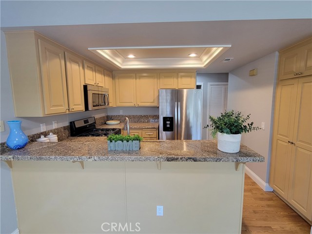 429 Tangelo, Irvine CA: https://media.crmls.org/medias/b474ef4f-88cd-4cdb-b997-4178bb4c982d.jpg