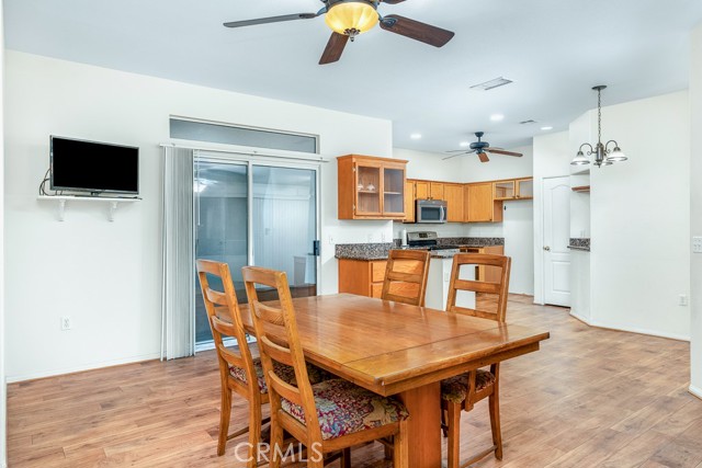 Detail Gallery Image 28 of 41 For 1817 Rue Chablis, San Jacinto,  CA 92583 - 3 Beds | 2 Baths