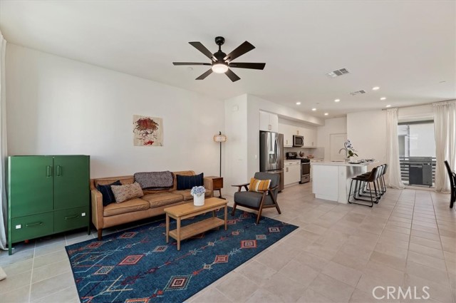 11012 Serenity Drive, Rancho Cucamonga CA: https://media.crmls.org/medias/b475c8ee-af74-47e5-bf89-fccd2a9cc493.jpg