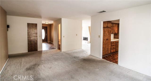 Detail Gallery Image 21 of 40 For 19976 Eyota Rd, Apple Valley,  CA 92308 - 3 Beds | 2/1 Baths