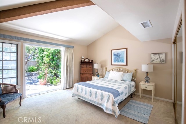 36 Dover Place, Manhattan Beach, California 90266, 3 Bedrooms Bedrooms, ,2 BathroomsBathrooms,Residential,Sold,Dover,SB22123264