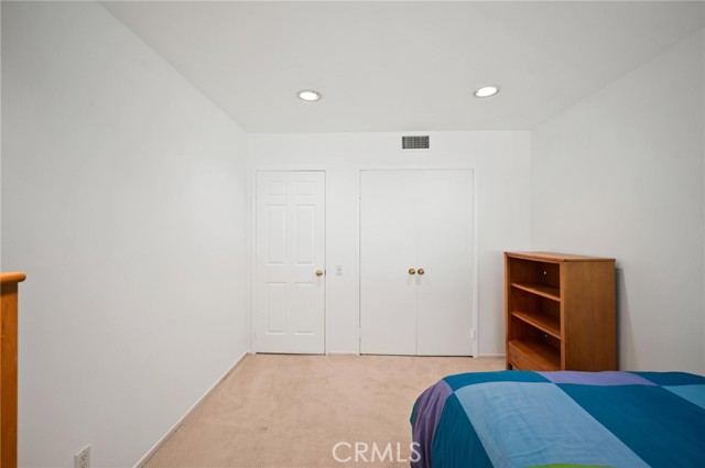17034 Escalon Drive, Encino CA: https://media.crmls.org/medias/b476fb6f-9f93-44af-8036-6c01f4c1df88.jpg