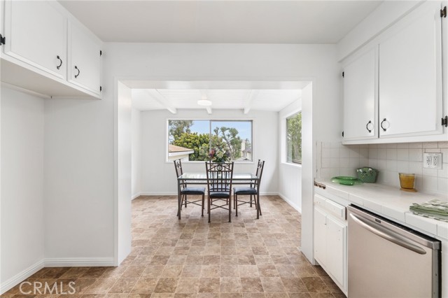 Detail Gallery Image 29 of 64 For 1315 6th St, Manhattan Beach,  CA 90266 - 4 Beds | 2 Baths