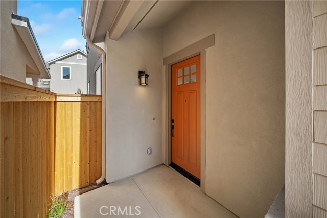 Detail Gallery Image 2 of 50 For 1090 Terra Way, San Luis Obispo,  CA 93405 - 3 Beds | 2/1 Baths