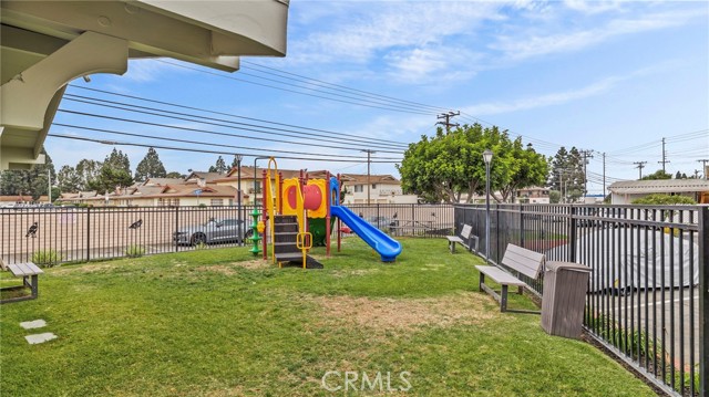 Detail Gallery Image 25 of 26 For 7887 Lampson Ave #15,  Garden Grove,  CA 92841 - 3 Beds | 2 Baths