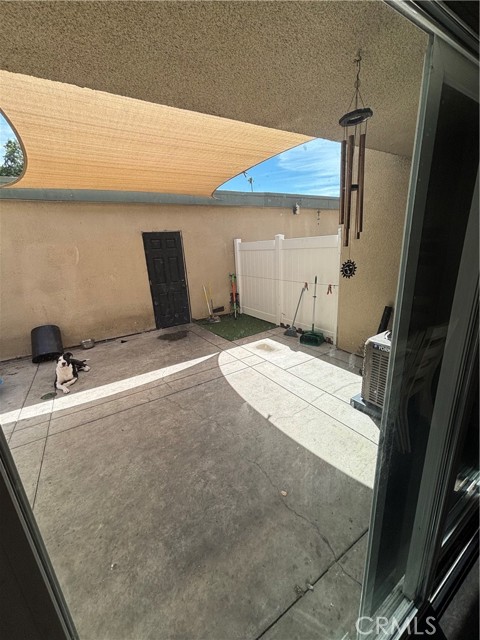 Detail Gallery Image 7 of 31 For 1408 via Del Rio, Corona,  CA 92882 - 3 Beds | 1/1 Baths