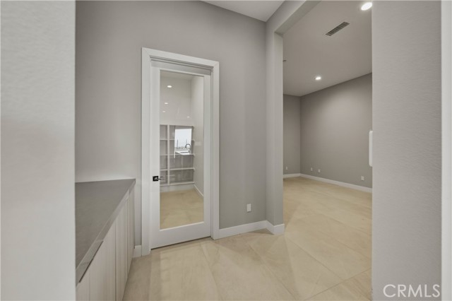 Image 15 of 42 For 11800 Hillsborough