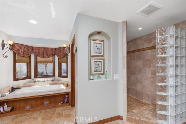 Detail Gallery Image 29 of 44 For 38161 Bear Canyon Dr, Murrieta,  CA 92562 - 4 Beds | 3/1 Baths