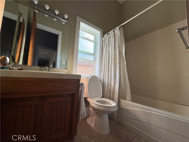 1312 Oak Ridge Way, Paso Robles CA: https://media.crmls.org/medias/b47a5031-8eb8-4bd8-bbc0-a486f78141aa.jpg