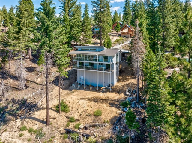 Detail Gallery Image 2 of 31 For 7265 Yosemite Park Way, Yosemite,  CA 95389 - 3 Beds | 2 Baths