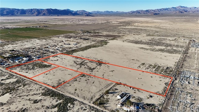 Image 2 of 11 For 796 Sherman Way