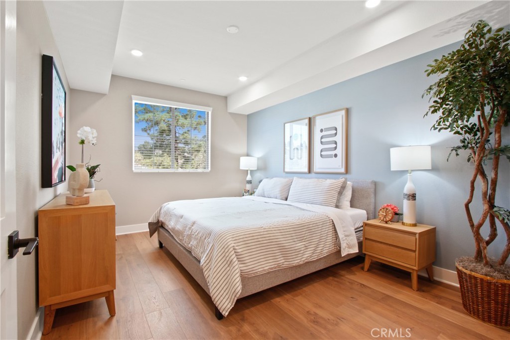 8. 927 Deep Valley Drive #111 Rolling Hills Estates, CA 90274