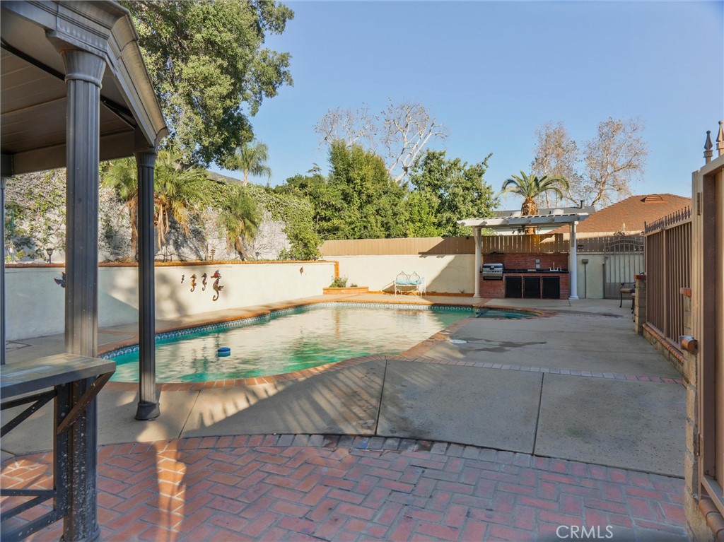 225 N Lima Street Sierra Madre img 51