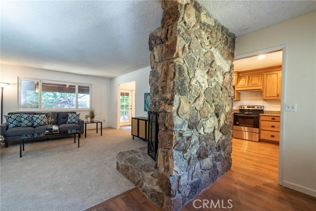 Detail Gallery Image 9 of 43 For 1205 Patricia Dr, Chico,  CA 95926 - 3 Beds | 2 Baths