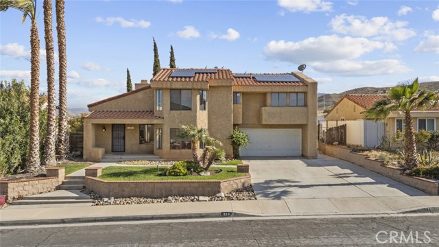 618 W Avenue Q12, Palmdale CA: https://media.crmls.org/medias/b47e834a-5e6d-40da-a46e-36fc7b29d3cc.jpg