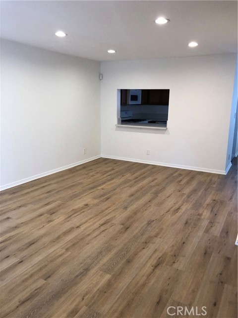 Detail Gallery Image 8 of 15 For 2931 Plaza Del Amo #26,  Torrance,  CA 90503 - 2 Beds | 2/1 Baths