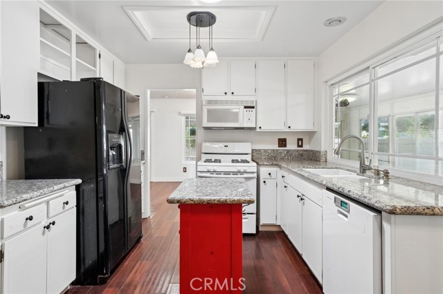 Detail Gallery Image 12 of 49 For 26311 Green Terrace Dr, Newhall,  CA 91321 - 3 Beds | 2 Baths