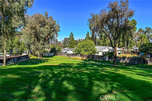 Detail Gallery Image 33 of 35 For 1546 Tilson Cir, Corona,  CA 92882 - 3 Beds | 2 Baths