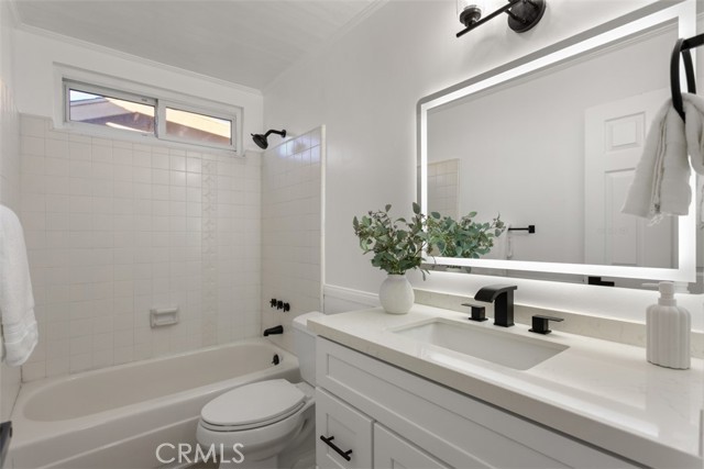 Detail Gallery Image 27 of 37 For 9882 Kings Canyon, Huntington Beach,  CA 92646 - 4 Beds | 2/1 Baths