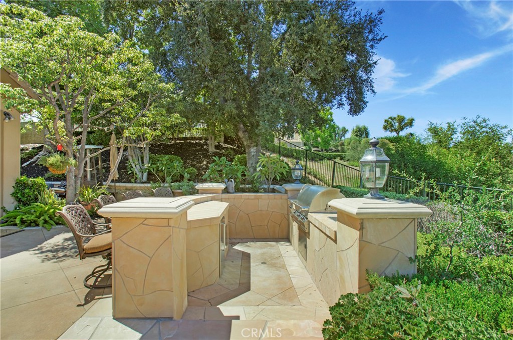 MLS #OC25163046 image #27