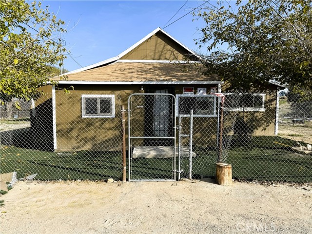 Detail Gallery Image 18 of 26 For 412 Mary, Maricopa,  CA 93252 - 3 Beds | 1 Baths