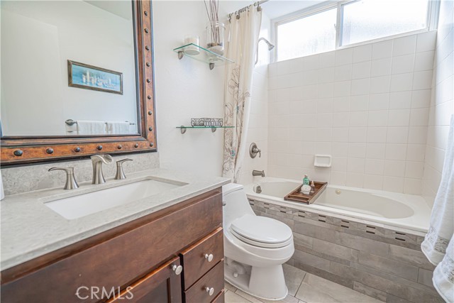 Detail Gallery Image 41 of 59 For 23514 via Decano, Valencia,  CA 91355 - 4 Beds | 2 Baths