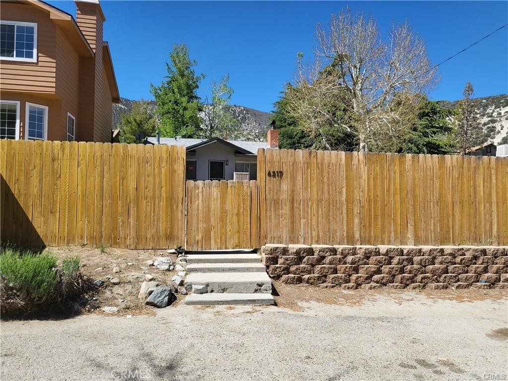 MLS #SR25280728 image #2