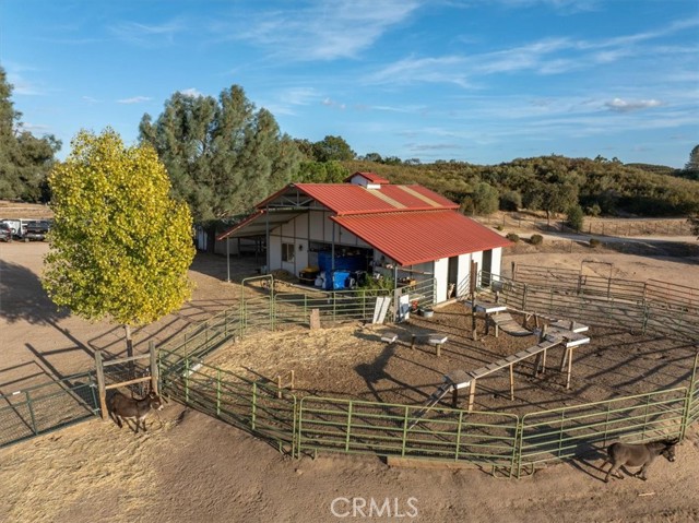 Detail Gallery Image 3 of 35 For 9150 Goldie Lane, Santa Margarita,  CA 93453 - 3 Beds | 2 Baths