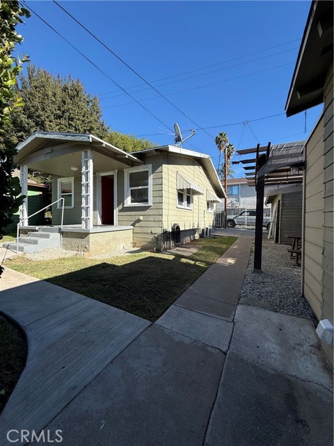 Detail Gallery Image 2 of 9 For 6224 Newlin Ave, Whittier,  CA 90601 - 2 Beds | 1 Baths