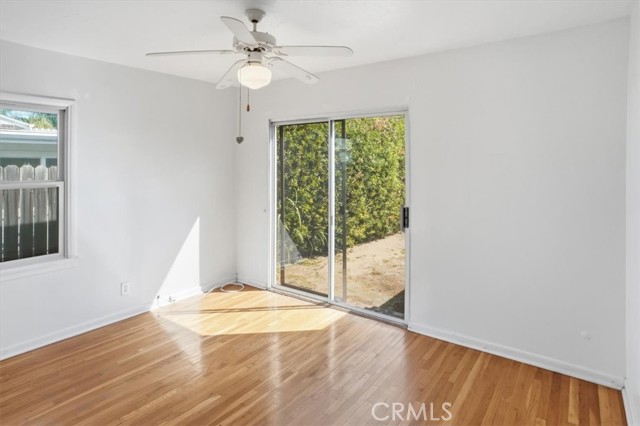 Detail Gallery Image 12 of 23 For 5740 Lemona Ave, Sherman Oaks,  CA 91411 - 2 Beds | 1 Baths