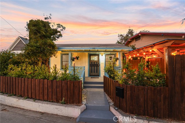 Detail Gallery Image 2 of 16 For 1146 N Loma Vista Dr, Long Beach,  CA 90813 - 2 Beds | 1 Baths