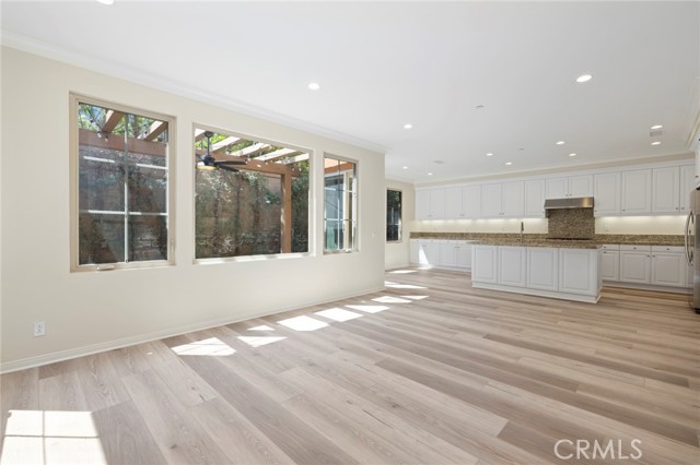 48 Brindisi, Irvine CA: https://media.crmls.org/medias/b4887ab7-852f-4abe-80b8-fcf2b50ab88a.jpg