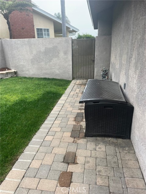 131 S Ellery Drive, San Pedro CA: https://media.crmls.org/medias/b4893bcb-eae1-402b-a946-95c3411a8ae4.jpg