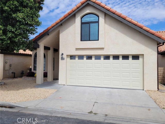 Detail Gallery Image 3 of 51 For 19242 Palm Way, Apple Valley,  CA 92308 - 2 Beds | 2/1 Baths