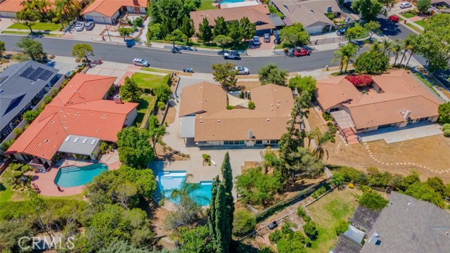 19941 Hiawatha Street, Chatsworth CA: https://media.crmls.org/medias/b48bed9a-f6b6-4657-bb85-5796c5278cb1.jpg