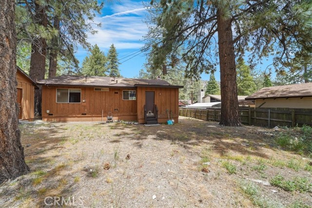 Detail Gallery Image 18 of 26 For 951 Snowbird Rd, Wrightwood,  CA 92397 - 2 Beds | 1 Baths