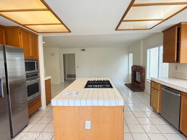 Detail Gallery Image 9 of 19 For 13332 Tiburon, Tustin,  CA 92782 - 3 Beds | 3 Baths