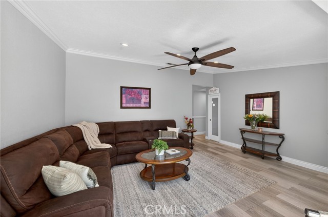 Detail Gallery Image 15 of 57 For 908 W Linden St., Ontario,  CA 91762 - 6 Beds | 3 Baths